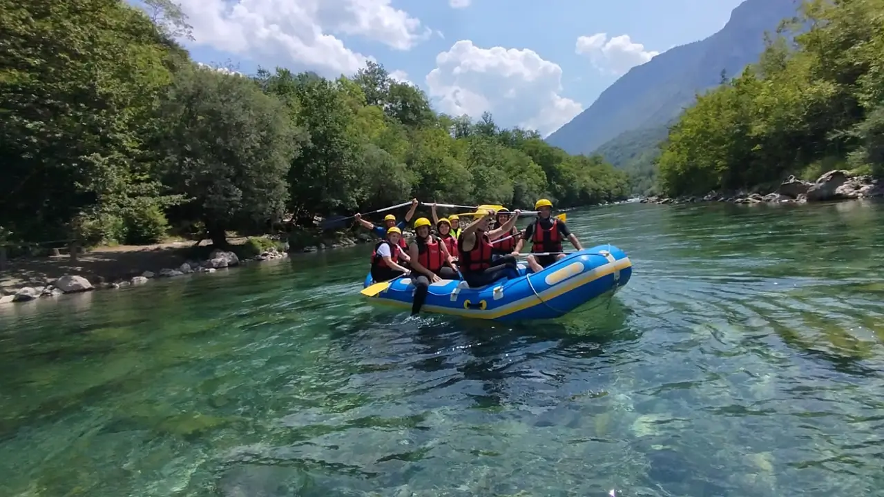 1-Day Tara Rafting Experience photo 4